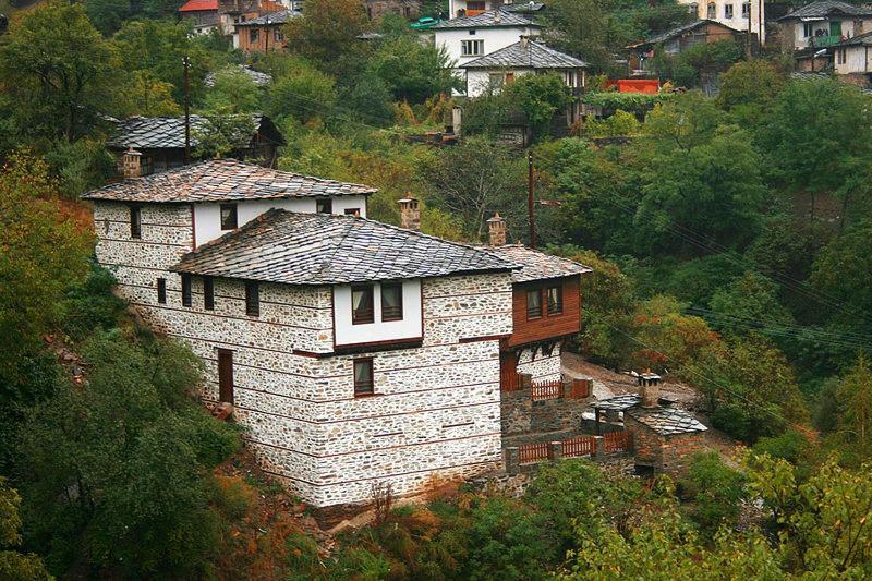 Complex Kosovo Houses Exterior foto